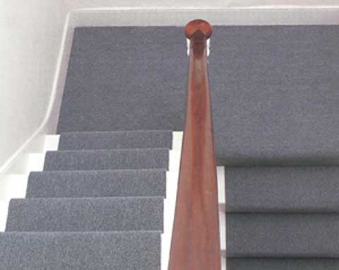 Ковровое покрытие для лестницы в доме - методы