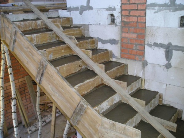 Лестница из бетона своими руками пошаговая инструкция - просто о сложном